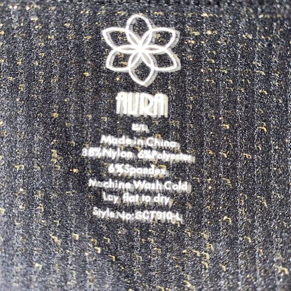 Aura Black Shimmer Crop Top Size M/L - Picture 3 of 3